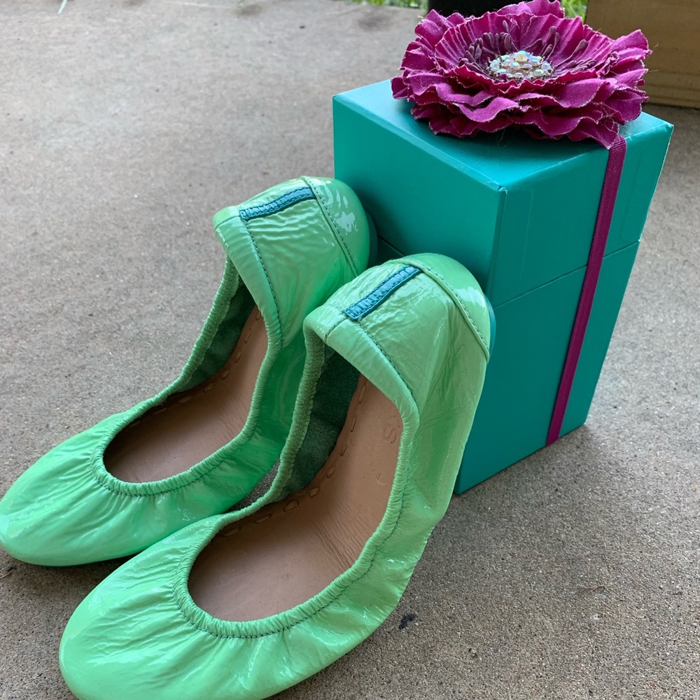 Tieks mint patent size 7